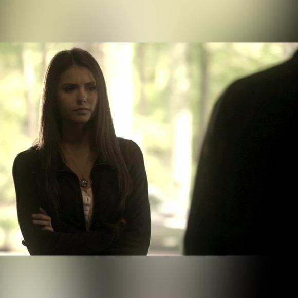 ASO Elena Gilbert sweater - Picture 1 of 6